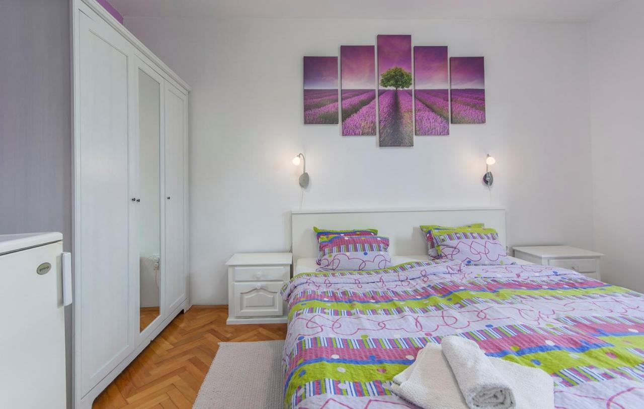 פורץ Apartment Complex Sauko מראה חיצוני תמונה